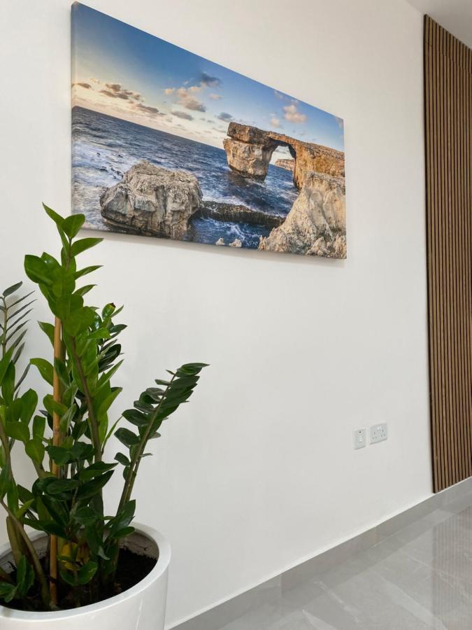 Seaside Apartment In Gzira Экстерьер фото
